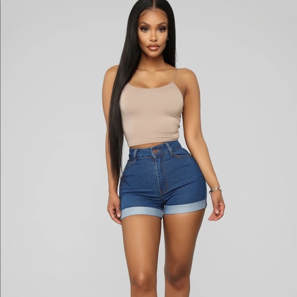 Fashion Nova Pants - NWT Fashion Nova Carter Denim Shorts -Medium wash size 5